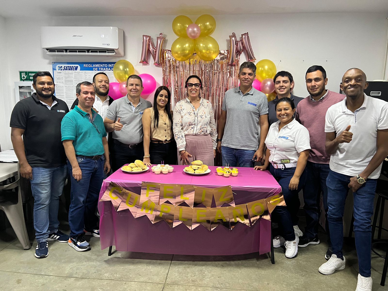 Cumpleaños de mayo: celebramos la vida en equipo